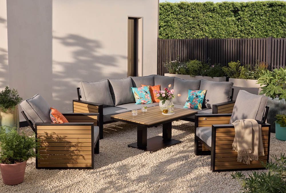 Fusion Casual Garden Corner Dining Set 5056771099069